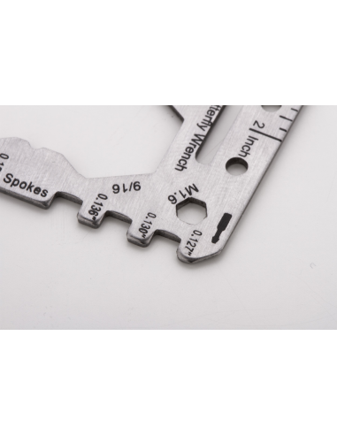 Universalių įrankių kompaktiškas...