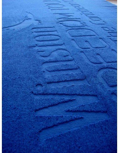 Rankšluosčiai su reljefiniu logotipu