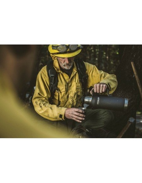 Termosai Stanley MASTER VACUUM BOTTLE 1.3L