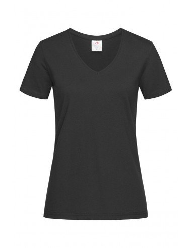 Moteriškis v formos kaklu