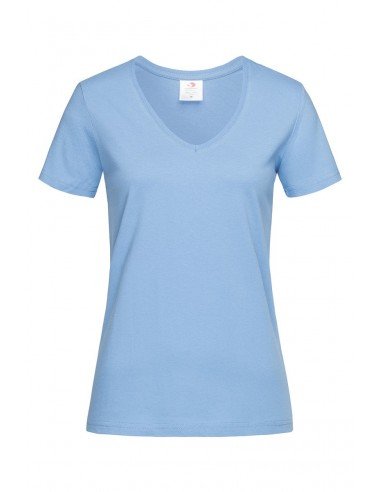 Moteriškis v formos kaklu