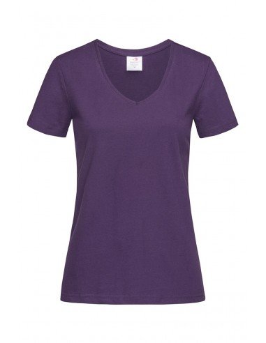 Moteriškis v formos kaklu