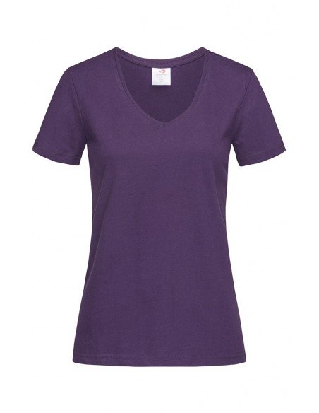 Moteriškis v formos kaklu