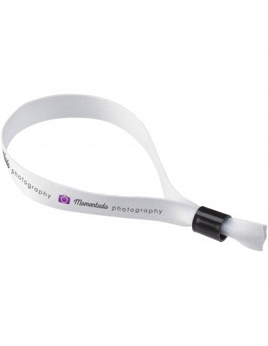 Taggy bracelet with security lock