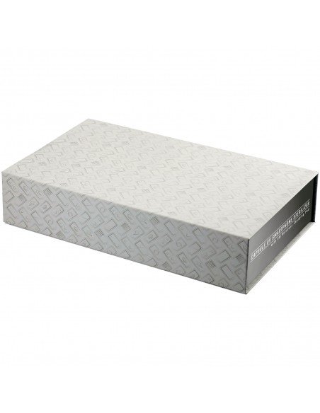 Capsule UV smartphone sanitizer with 5W wireless charging pad