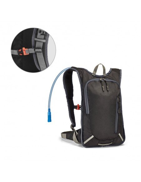 MOUNTI. Sports backpack with a water reservoir